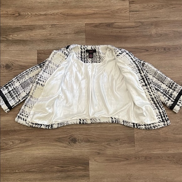 Arden B Tweed Blazer Jacket. - Picture 4 of 8